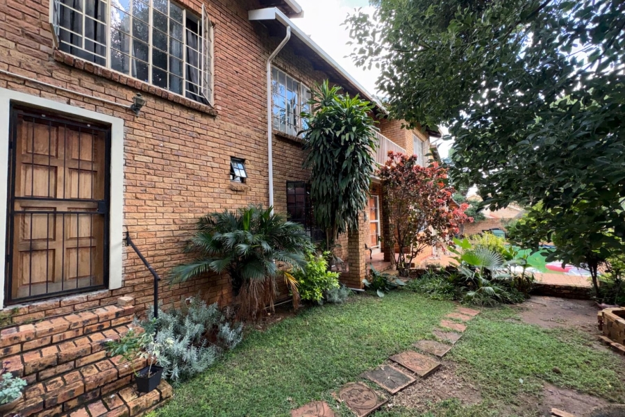 3 Bedroom Property for Sale in Heuwelsig North West